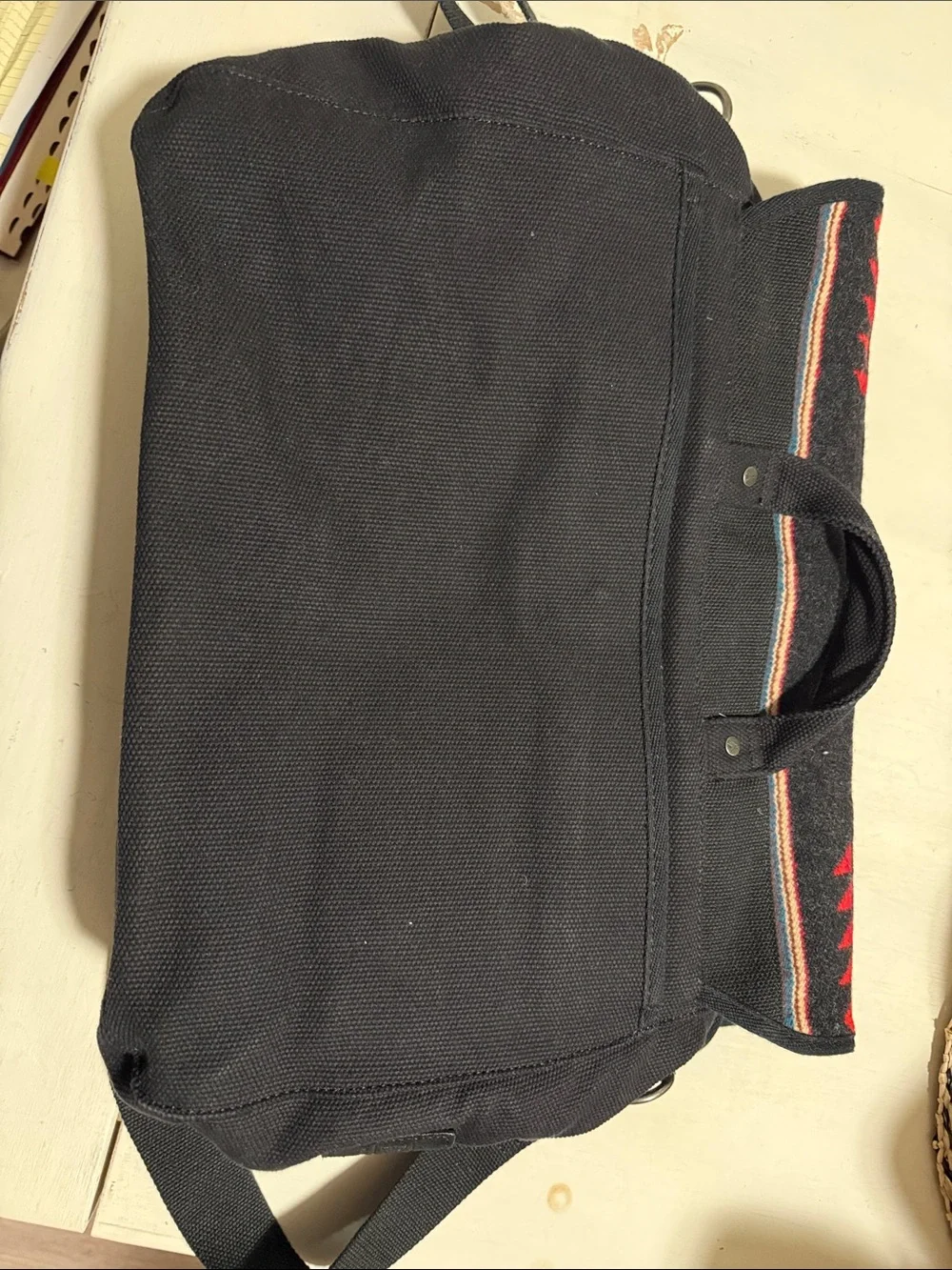 ❤️Pendleton Black Canvas Crossbody Messenger Bag with Colorful Native Art Flap